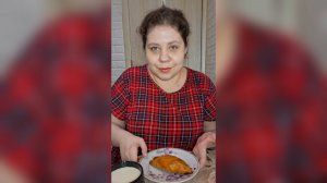 Почему столько злых людей в реале и интернете/Мукбанг Пирожок с мясом, топлёное молоко