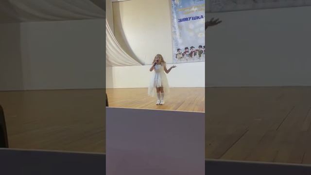 Агуся Стар - Зима Красавица #зима#сочи#вокалсочи #хочуврек #2023