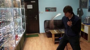 Нож в руках Сергея Федосенко