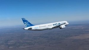 Российский лайнер МС-21 совершил первый полет в Иркутске