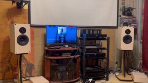 Метод записи №4, Just The Two Of Us - José James, воспроизводится с помощью АС MA-2024-mkII.