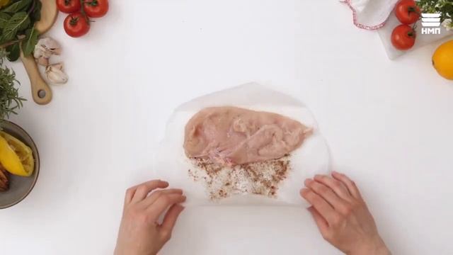Сочное и диетическое куриное филе «в конверте» | видеорецепт | Нева Металл Посуда