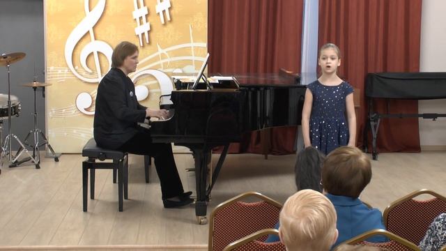 Школьный фестиваль вокально-хорового отдела и класса скрипки смотреть онлайн