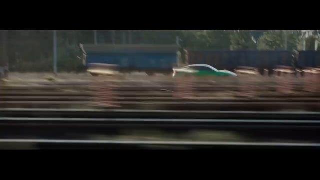 BMW F82 M4 Railroad Crossing in BMW M Town смотреть онлайн