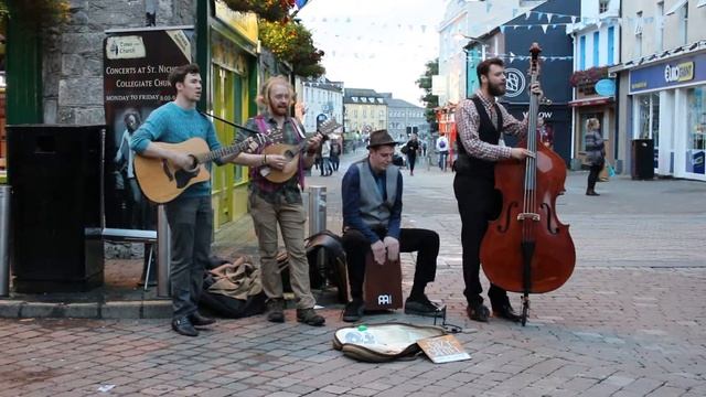 Street Music. Galway. Ireland. - Уличная музыка. Голуэй. Ирландия.