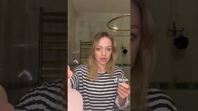 огляд косметики