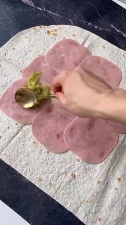 Низкокалорийный рулет с кабачком🤤