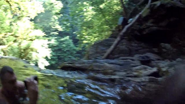 водопад