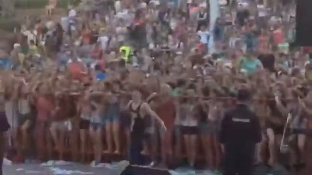 Фестиваль красок ColorFest Волгоград Rasha_Mc (Рашид Мамаев) смотреть онлайн