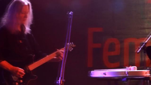 RADA & TERNOVNIK Femme Fest 2012 - The Bird (UKOK) - "Чуяла птица"