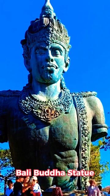 Bali temple in indonesia : bali temple in indonesia status. Patung Garuda Wisnu Kencana Statue Bali смотреть онлайн