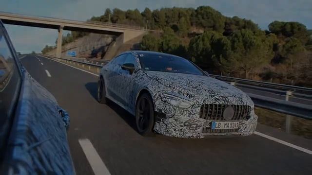 Spy Shots 2018 4 Door Mercedes AMG GT Coupe смотреть онлайн