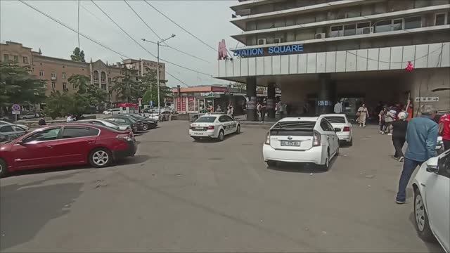 Тбилисский метрополитен 21.04.2024 (Вход на станцию метро Вокзальная площадь и кассы)