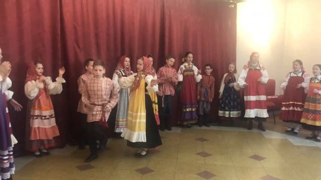 «Возле Дона, возле гаю» смотреть онлайн