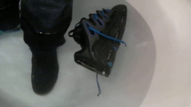 Salomon dr martens and osiris D3 2011 fully soaked смотреть онлайн