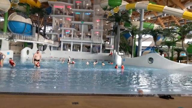 Аквапарк Новосибирск. смотреть онлайн