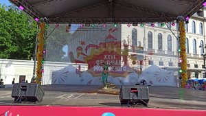 XXVI Фестиваль мороженого в Санкт-Петербурге на площади Островского