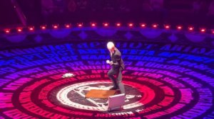 Цирк Никулиных на Цветном Бульваре международный фестиваль Артист. Жонглер с отскоком Россия.