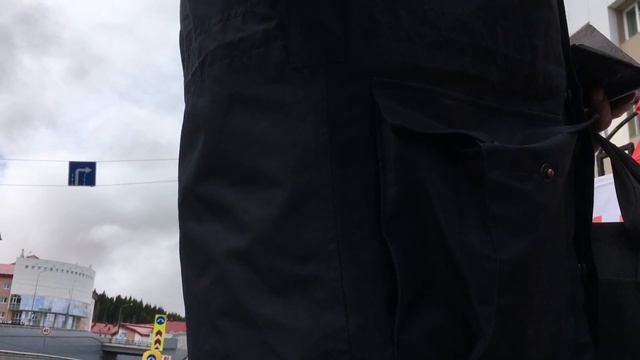 Полиция Ханты-Мансийска срывает пикет у прокуратуры смотреть онлайн