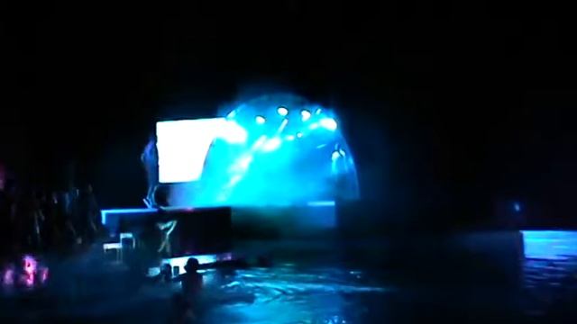 огонь на сцене смотреть онлайн