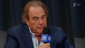 Американский режиссер Оливер Стоун выступил на марафоне общества "Знание"