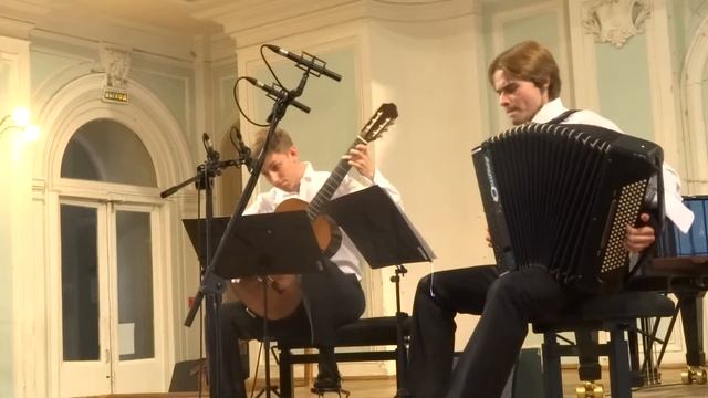 А. Диабелли Соната для гитары и фортепьяно Дмитрий Притула (гитара), Григорий Середин (баян)