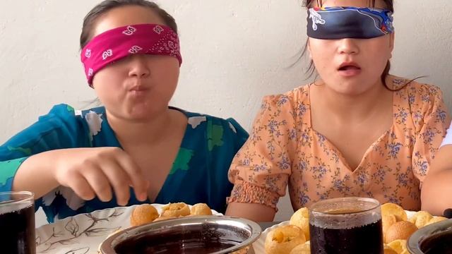 BLINDFOLDED PANIPURI CHALLENGE WITH MY SISTER💜||Hina Thapa