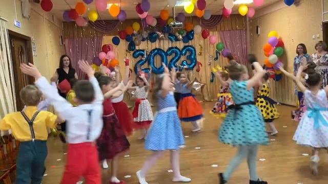 РОК-Н-РОЛЛ на выпускной в детском саду. Выпускной в стиле СТИЛЯГИ