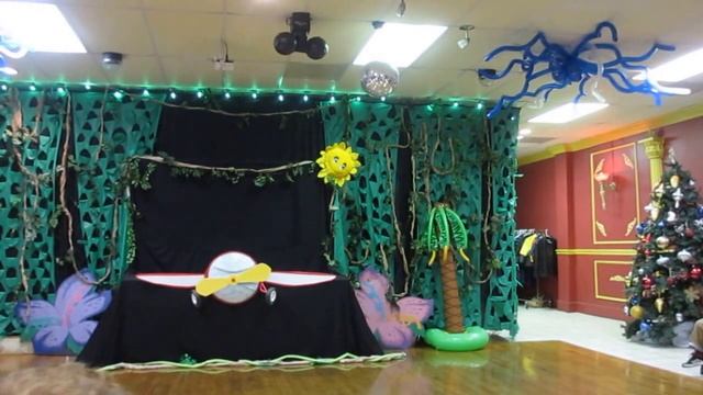 Russian Elka in Dallas. Новогоднее Музыкальное Представление «Приключения в Джунглях »#1 смотреть онлайн