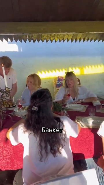 Коттедж с беседкой в аренду посуточно.