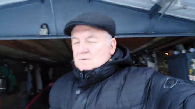 Герметик на глушнику.