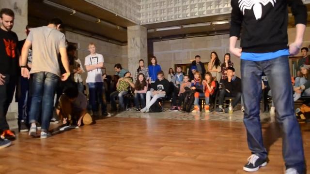ElectroCity 2013  Dubstep  Alex vs Вова Писарев