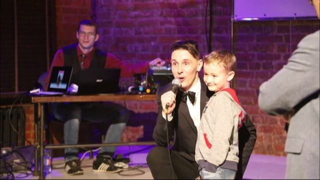 Максим Логинов - ВЕДУЩИЙ с чувством юмора смотреть онлайн