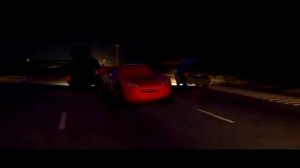 Момент из мультфильма Тачки  Мак потерял Молнию Маквина