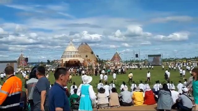 Выступление министра экономики Японии г-на Сэко на Ысыахе Туймаады!
