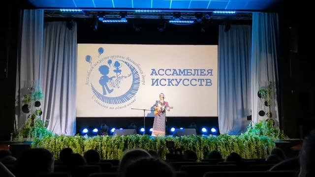 Екатерина Погрешаева - Бровки черные р.н.п.