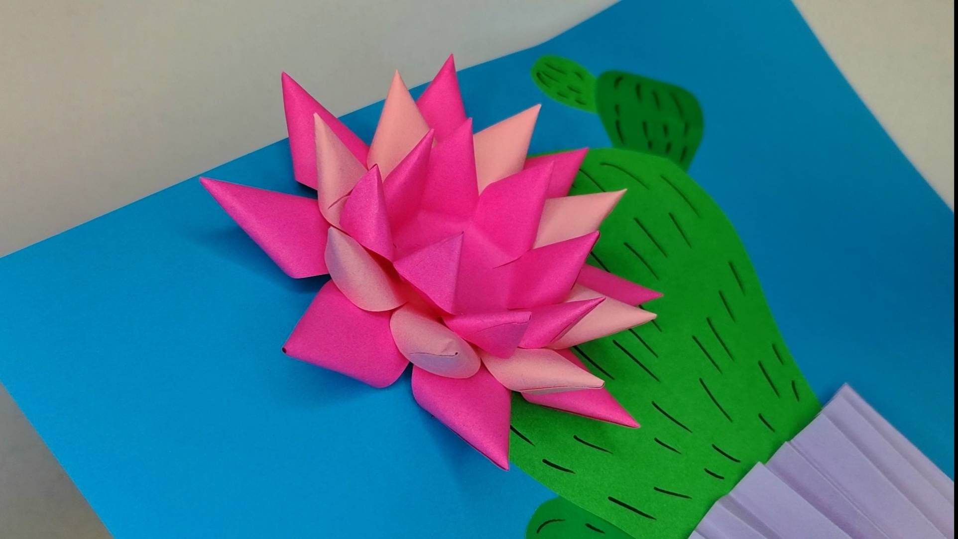 Поделка цветущий кактус из бумаги. смотреть онлайн