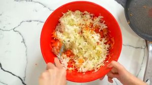 Так ОРИГИНАЛЬНО и ВКУСНО КАПУСТУ я еще не готовила! Простой и быстрый рецепт из капусты