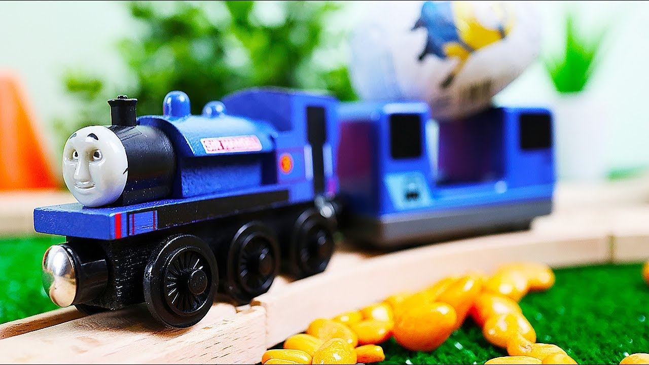 Паровозики Томас и его друзья на деревянной железной дороге смотреть онлайн