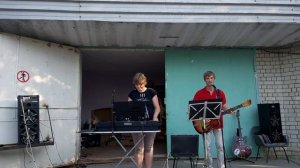 Стук, Кавер В. Цой