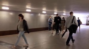 Издалека долго, течет река ВОЛГА.....