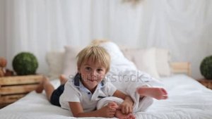 Щекотка детей