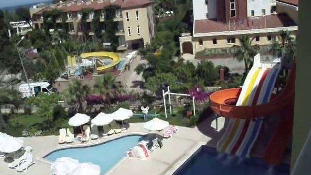 Отель Pine House смотреть онлайн