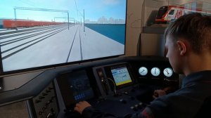 Тренажер 3ТЭ28 на выставке России на ВДНХ