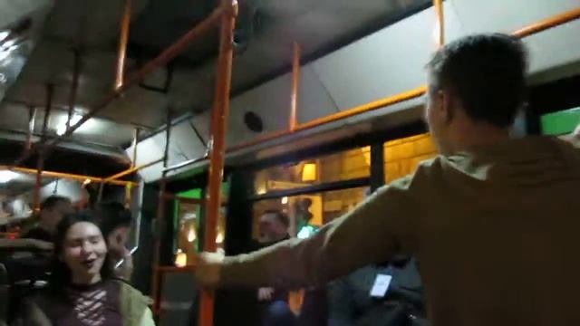 Дорога в отель смотреть онлайн