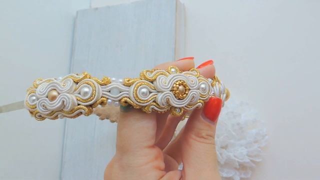 Сутажный ободок "Винтажная диадема" смотреть онлайн