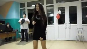 ахаха) учитесь, как нужно петь! Аллегрова и рядом не стояла. Ржака
