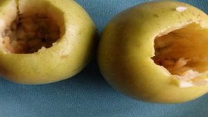 Яблоки фаршированные творогом и грецкими орехами