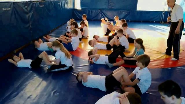 конкурс Лучший учитель - предметник. Урок физкультуры