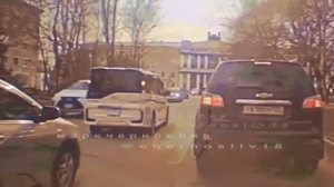 Ребёнок выбежал под колёса авто в Уссурийске